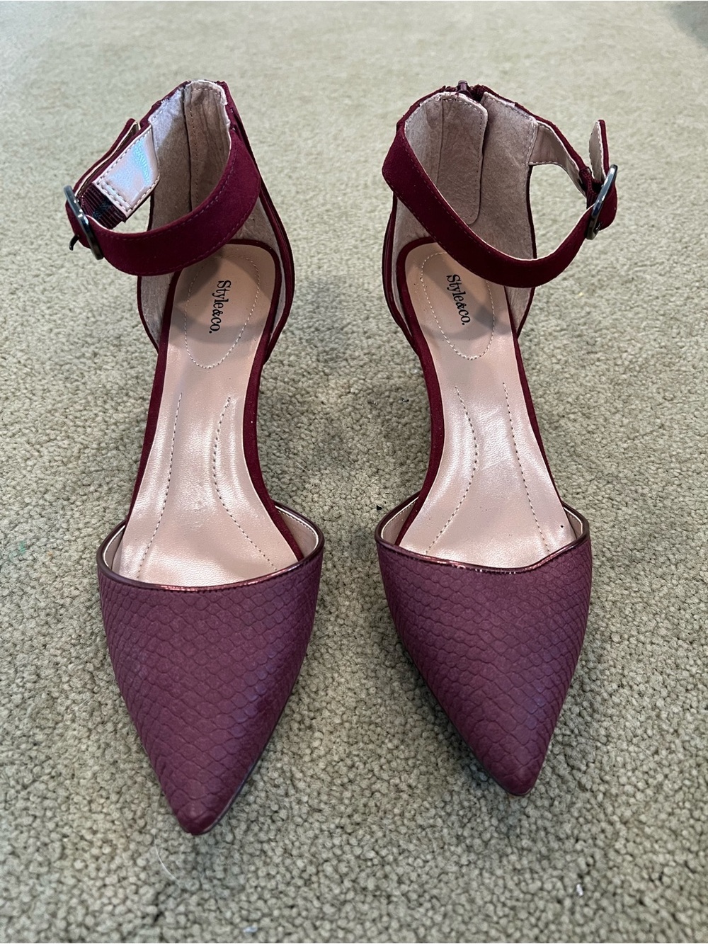 Style & Co Burgundy Pointed Toe Ankle Strap Heels Size 7.5 Snake Texture Pumps